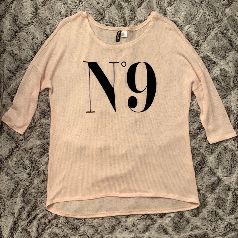 H&M pink lightweight knit sweater